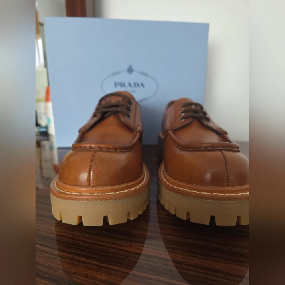 Prada Women's Brown Leather Shoes - Picture 4 of 12
